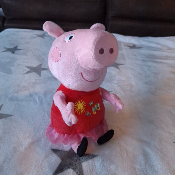 Peppa Pig Great Day for Giggles Peppa Plush with Sound Baby and Toddler Works - Picture 1 of 12